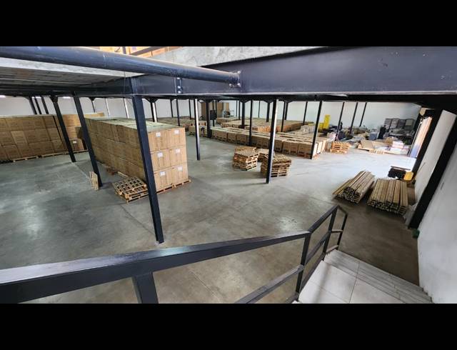 4,060M² WAREHOUSE TO LET IN SUNDERLAND RIDGE